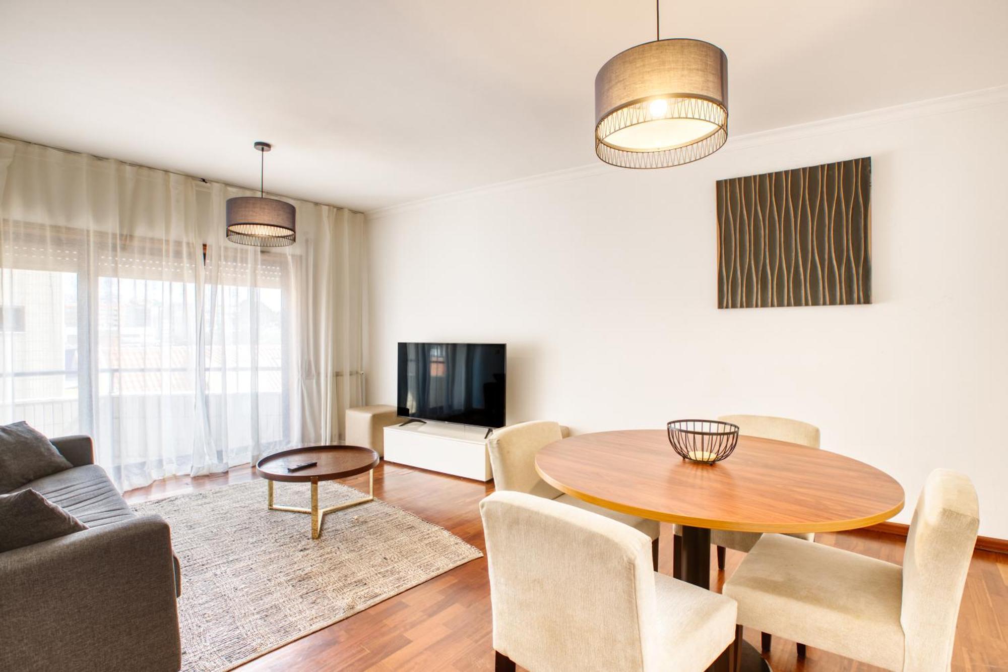 Apartamento T1- Gaia Zona.Comercial บีลาโนวาเดกายา ภายนอก รูปภาพ
