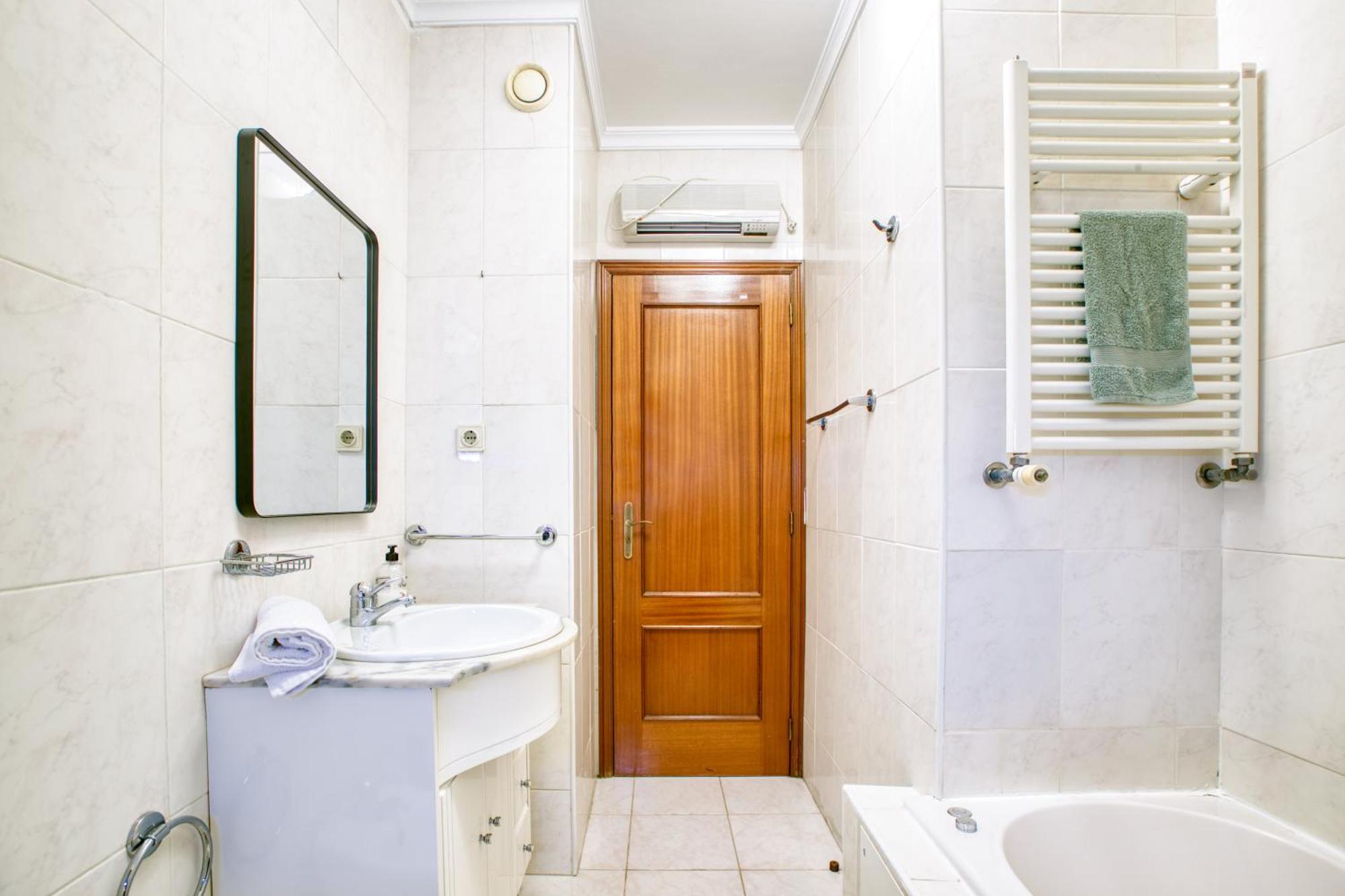 Apartamento T1- Gaia Zona.Comercial บีลาโนวาเดกายา ภายนอก รูปภาพ